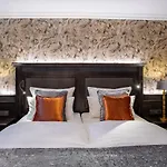 Westend An Der Messe Hotel 4*