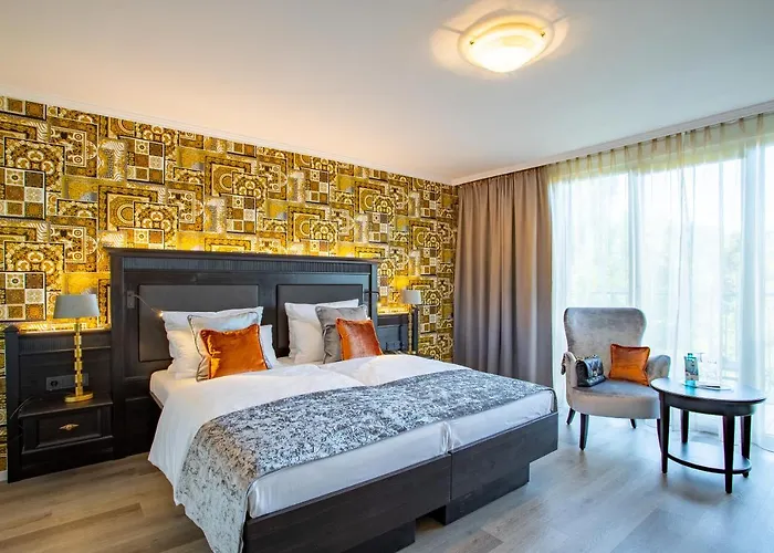 Westend An Der Messe Hotel