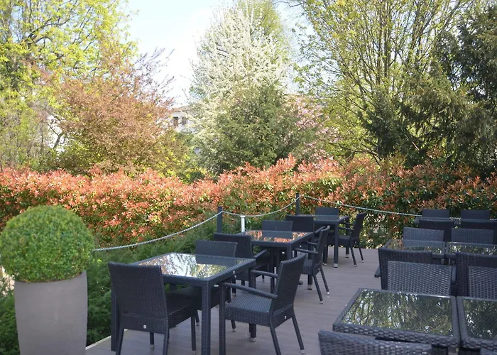 Westend An Der Messe Hotel