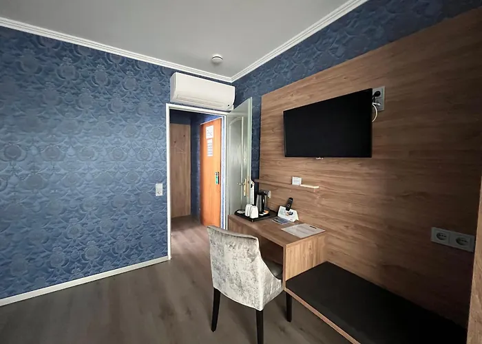 Szálloda Westend An Der Messe 4*