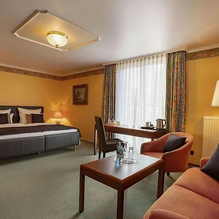 Hotel Westend An Der Messe 4*