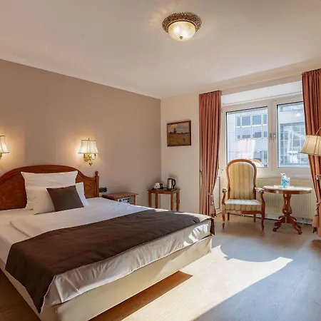 Westend An Der Messe 호텔