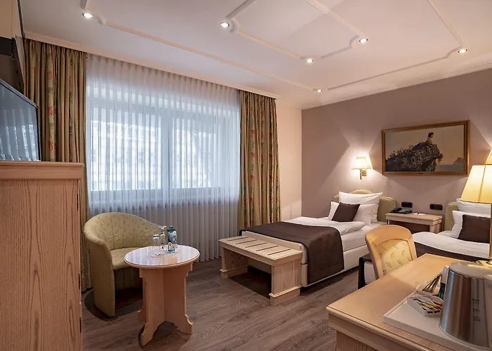 Westend An Der Messe 4*