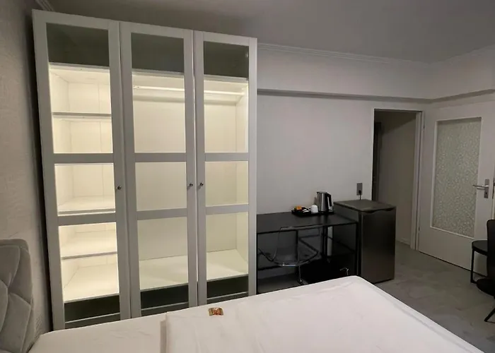 Westend An Der Messe 호텔 프랑크푸르트