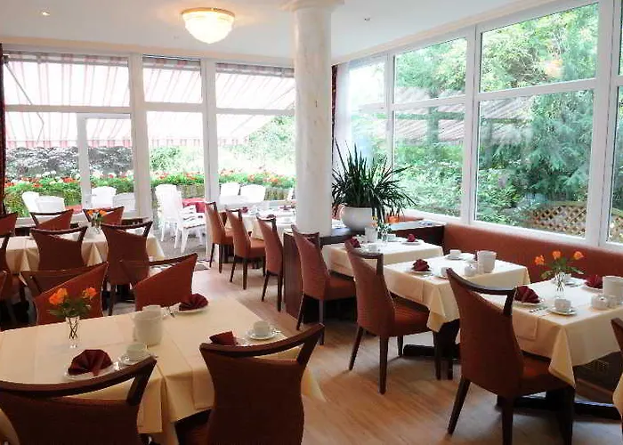 Westend An Der Messe 4*